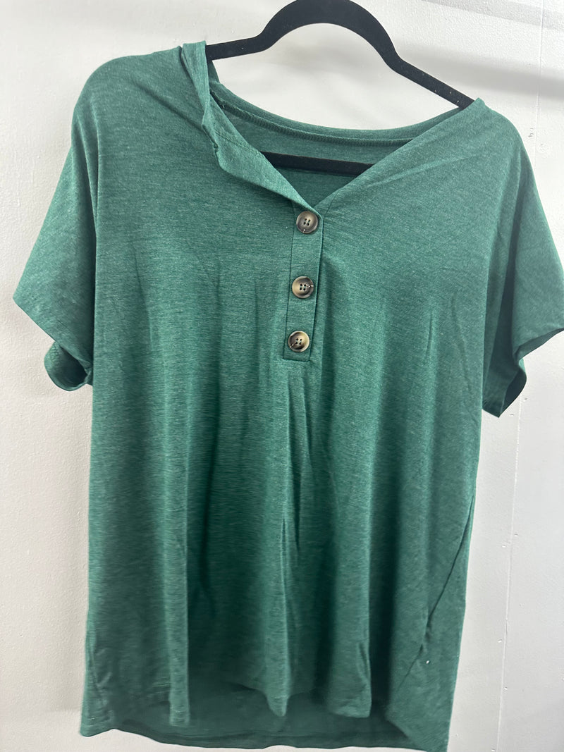 Green Button Top     Medium     (018)