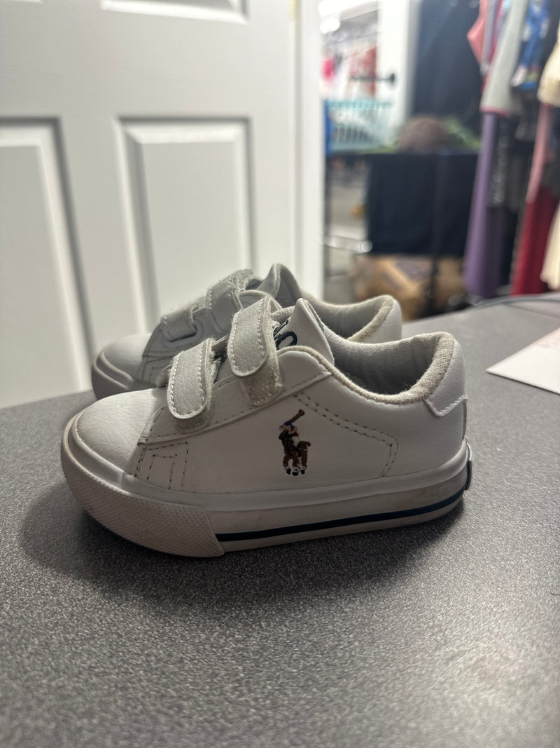 Ralph Lauren White Polo Sneakers   Size: 4      (001)