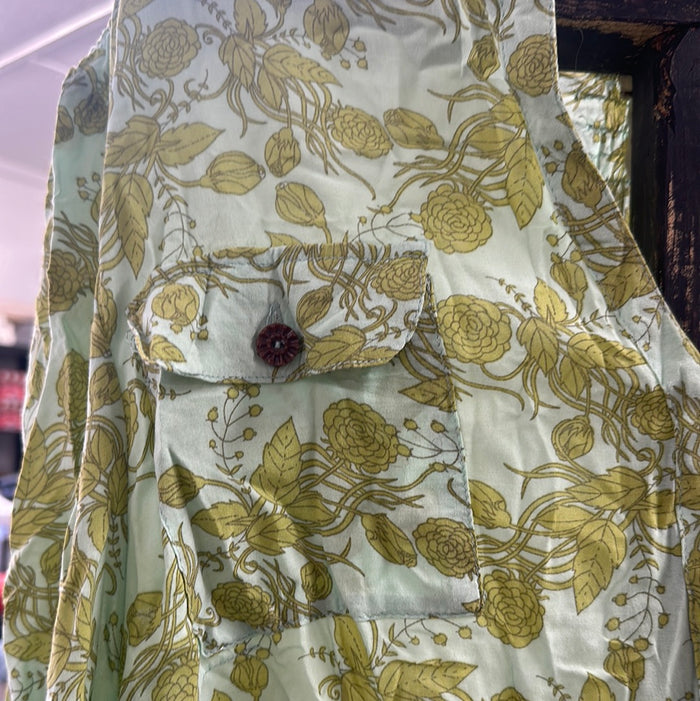 MatildaJane Green Floral Button Up  XL  (007)