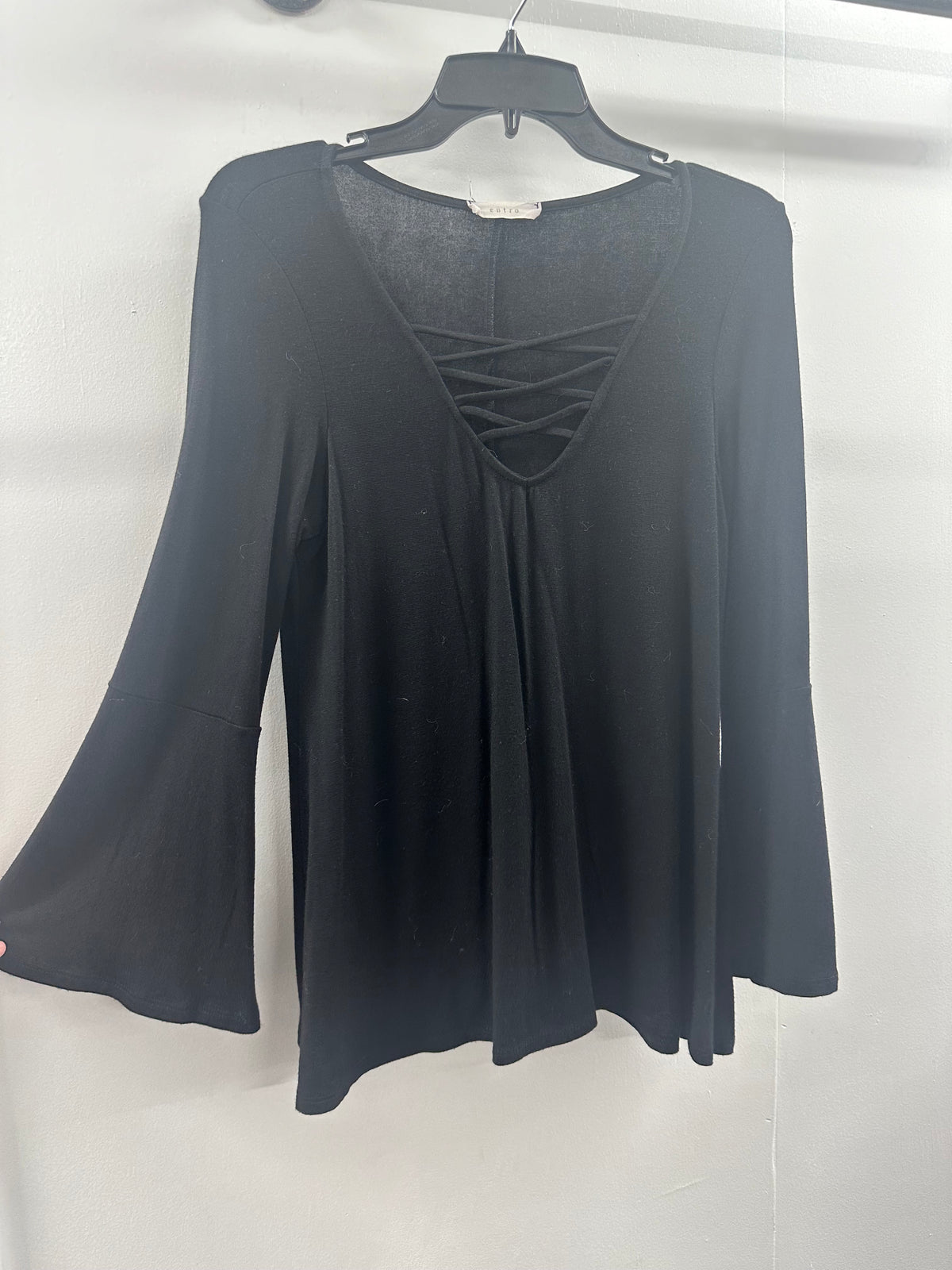 Entro Black CrissCross Bell Sleeve Blouse  Medium  (020)