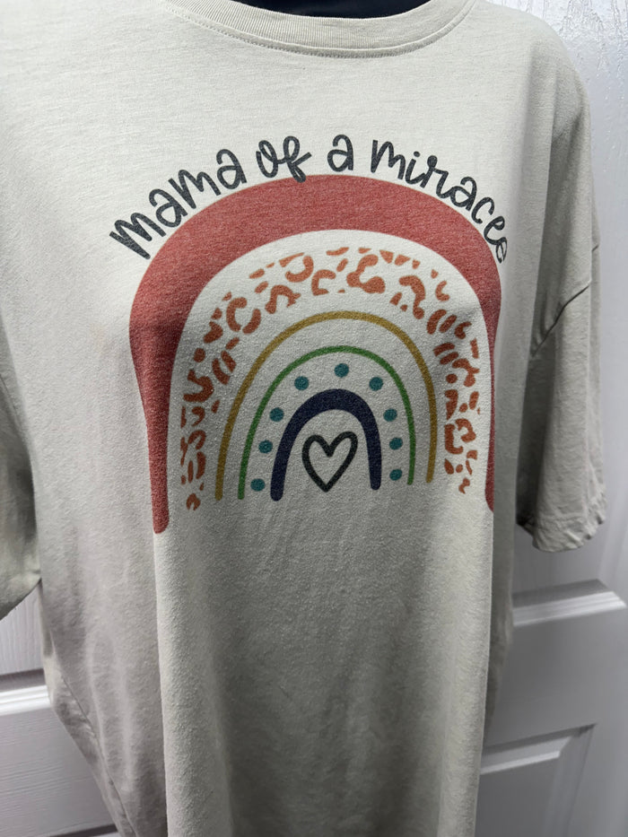 Mama of a Miracle T-shirt XL (001)