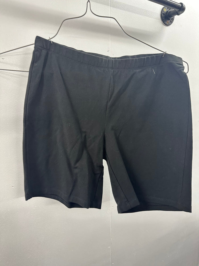 Black Shorts  Large  (001)