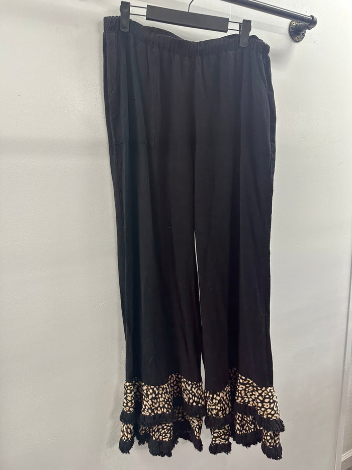 Umgee Black/Leopard Pants 1XL  (001)