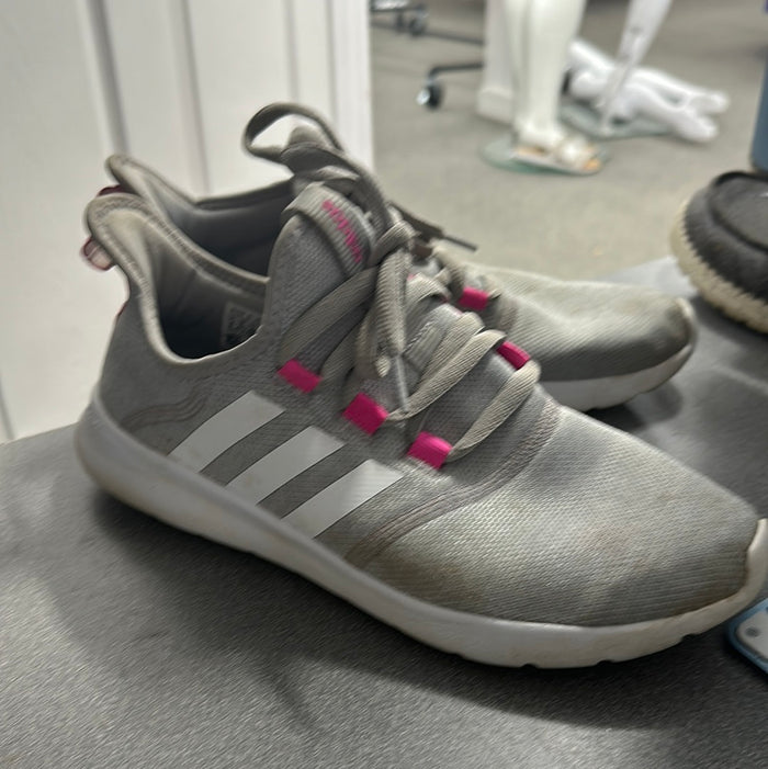 Adidas Grey & Pink Cloudfoam Shoes     Size 8        (001)