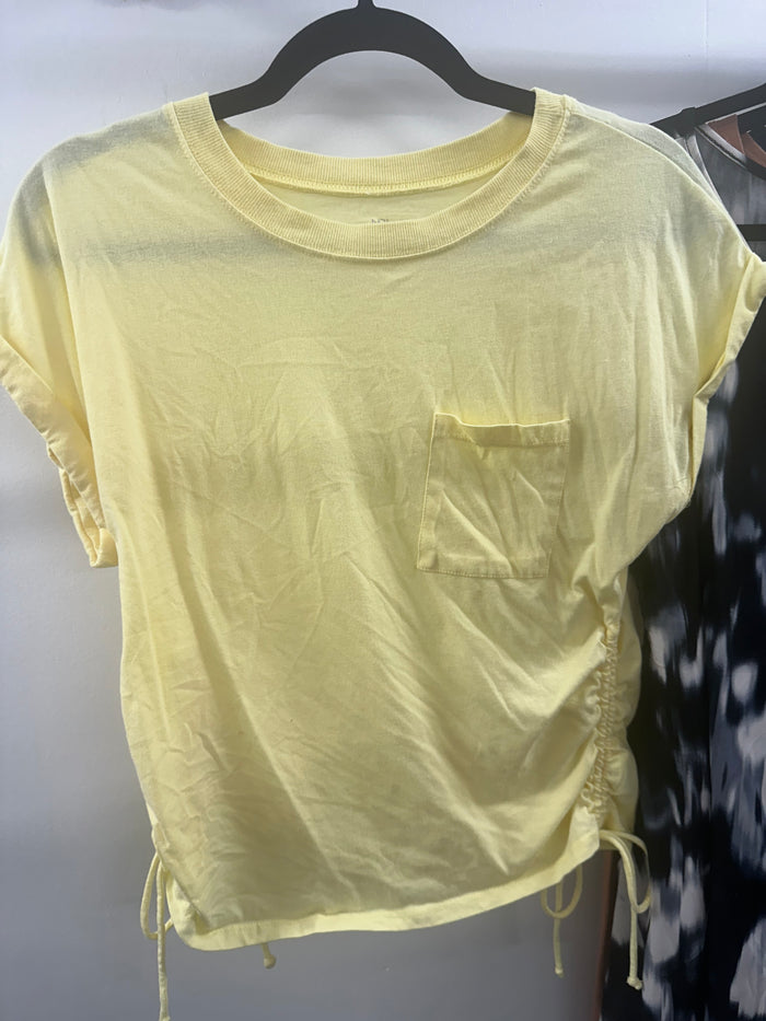 No Boundries Yellow Top    Youth XL     (016)
