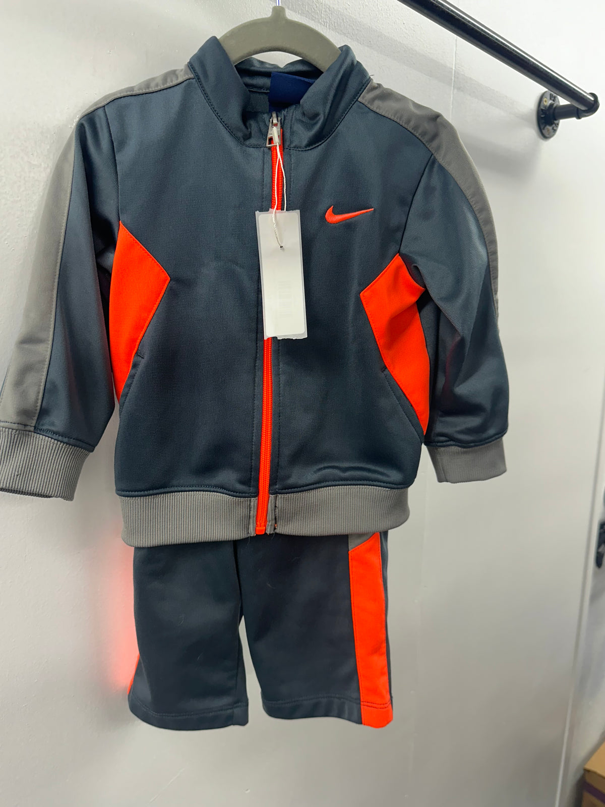 Nike Orange Jogger Set  18Months   (001)