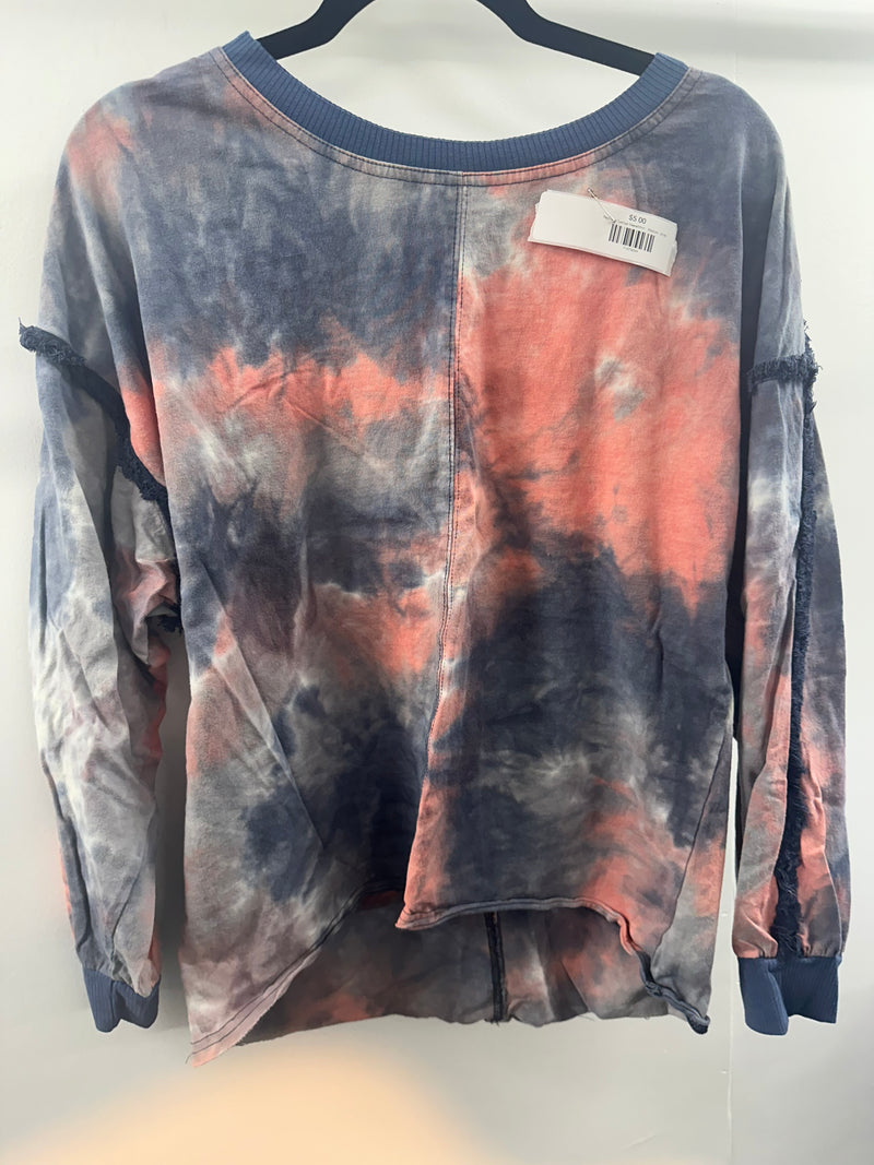 Red Blue TyeDye SweatShirt   Medium  (018)