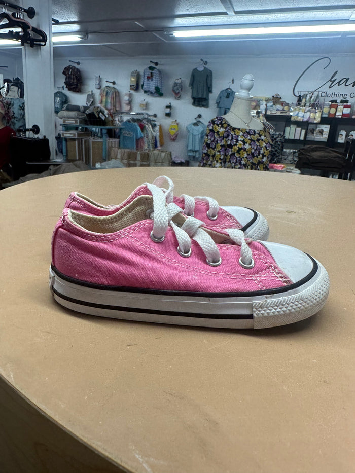 Toddler Pink Converse. 7  (004)
