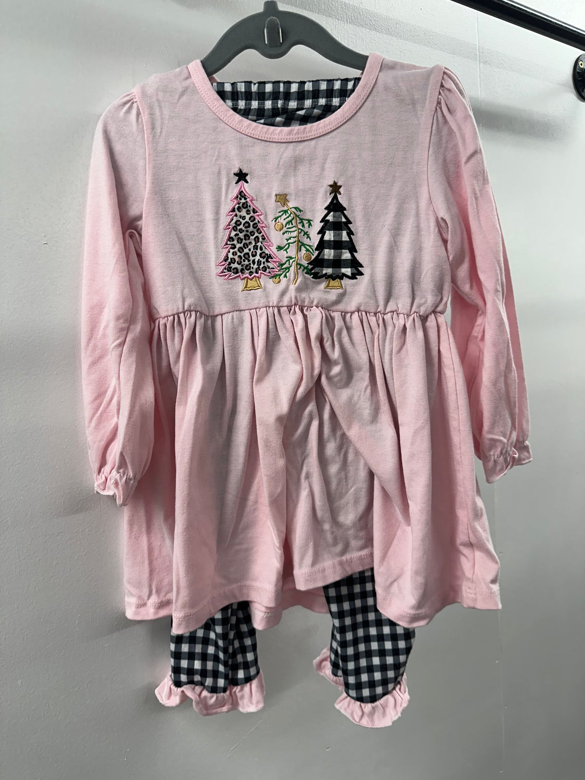 MonkeyBDesigns Pink Christmas Set  4T   (004)