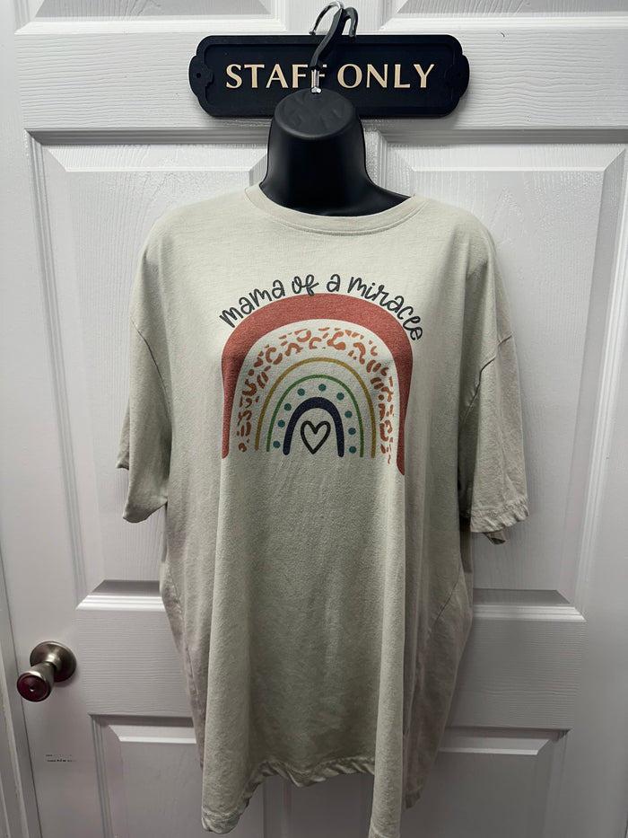 Mama of a Miracle T-shirt XL (001)
