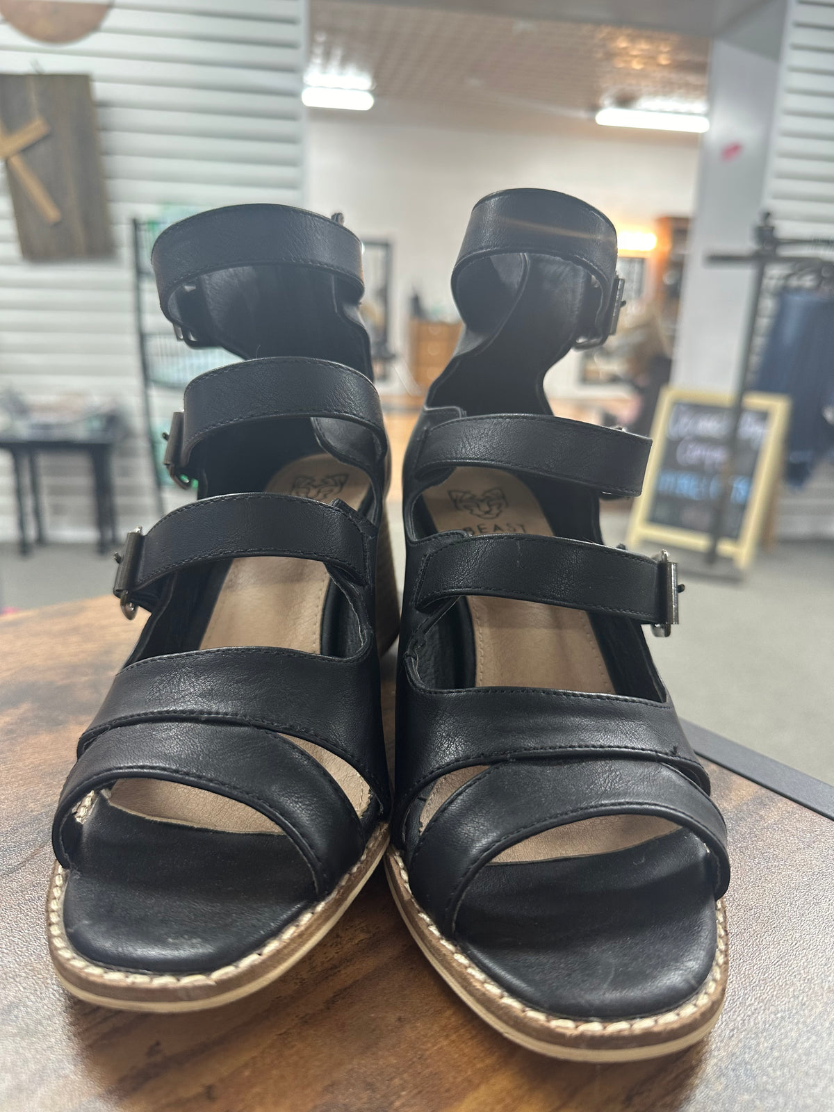 Buckle Beast Fashion Black Heels  Size 7.5.   (001)