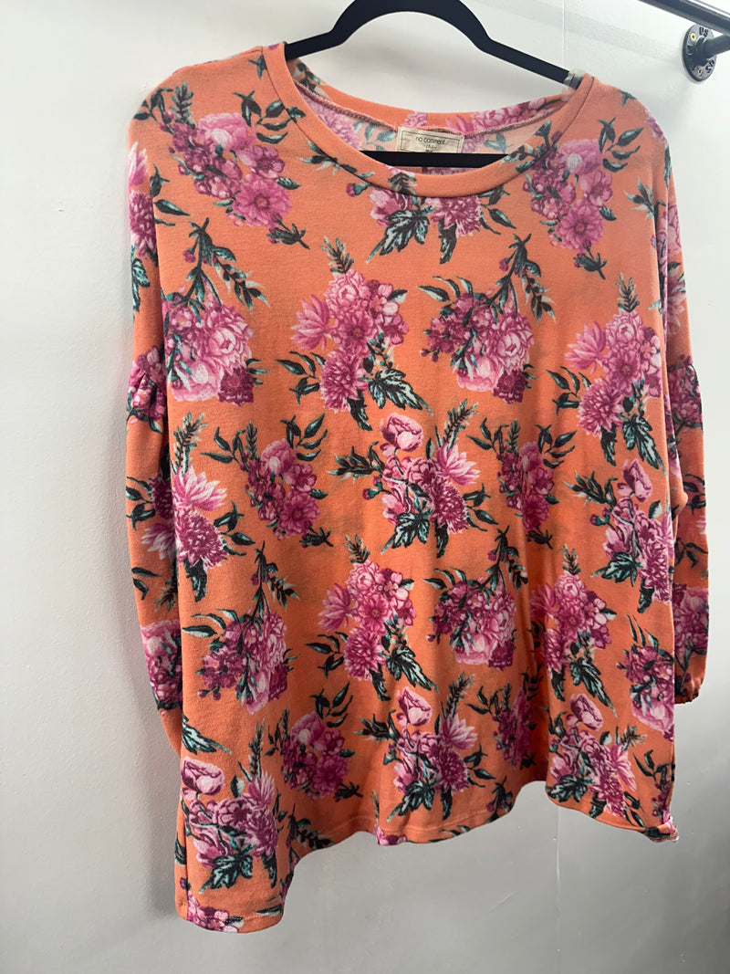 No Comment Peach Floral Top   3X     (001)