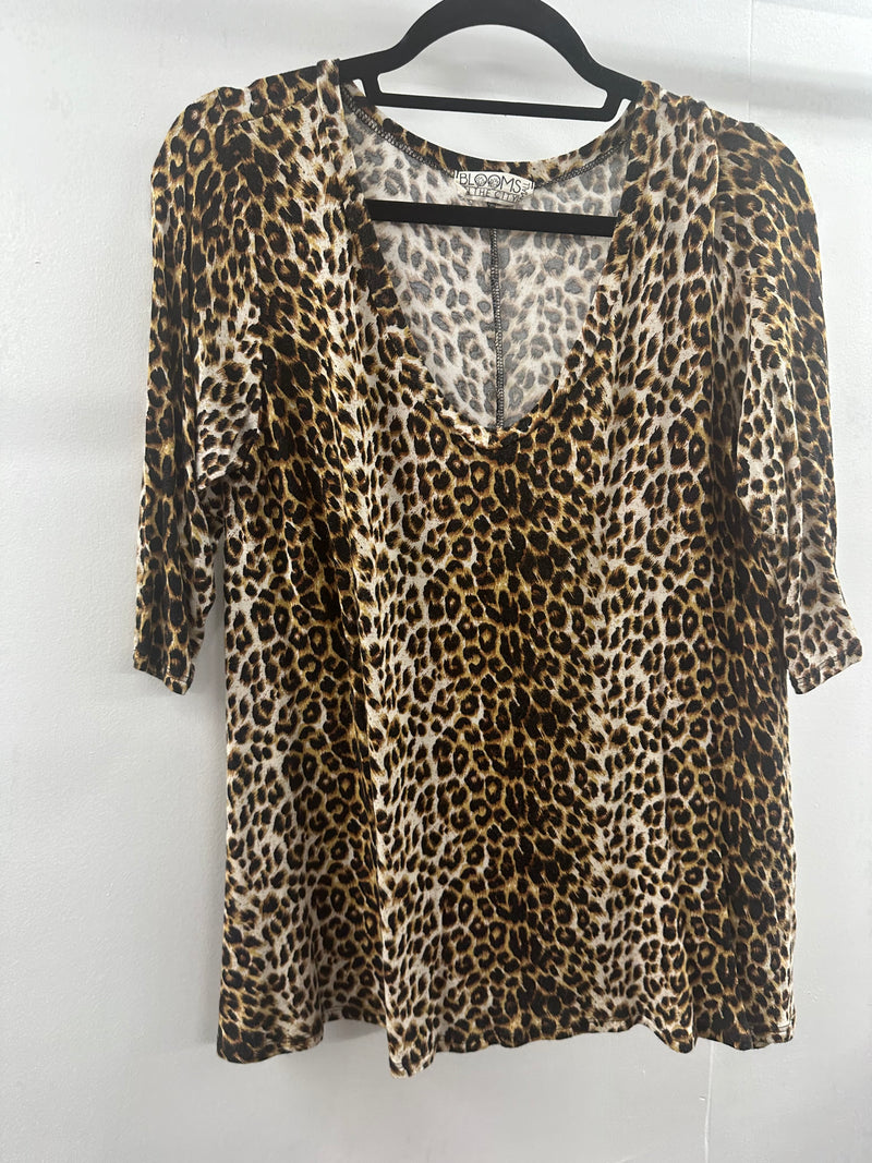 Blooms In The City Leopard Top  Small   (020)