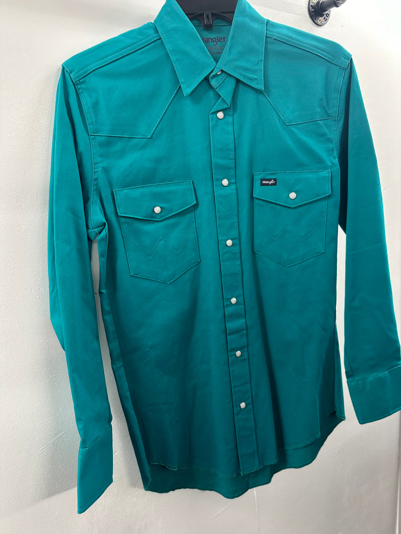 NWT Wrangler Pearl Snap Shirt  Small (001)