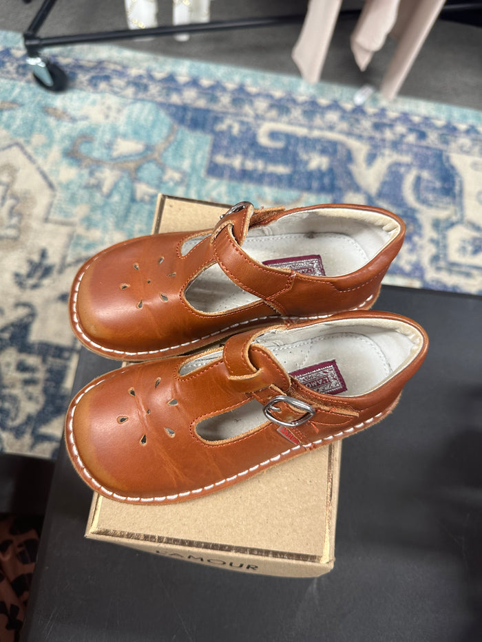 Lamour Brown Dress Shoes Toddler 10. (005)