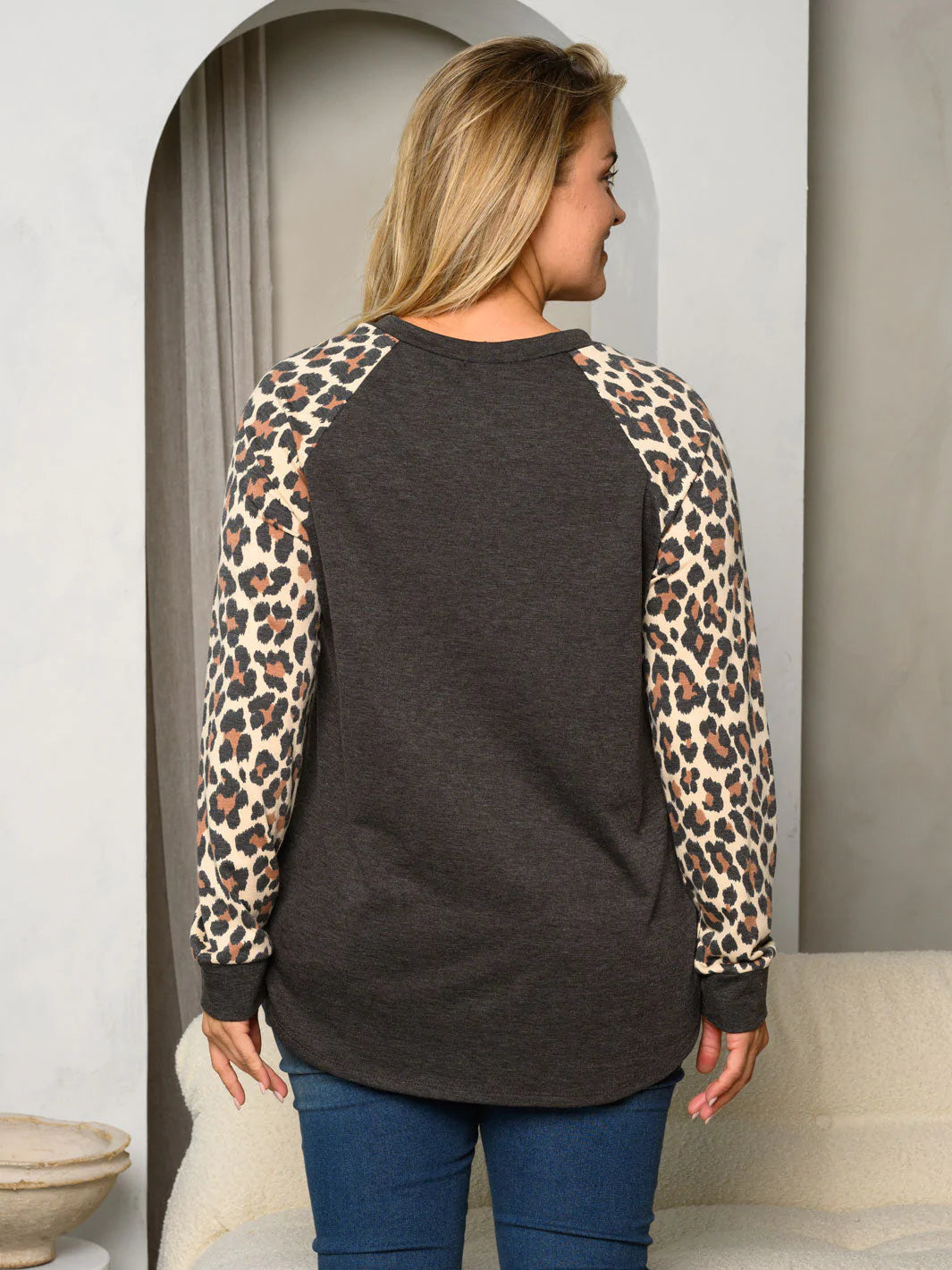 Plus Longsleeve Animal Print Top