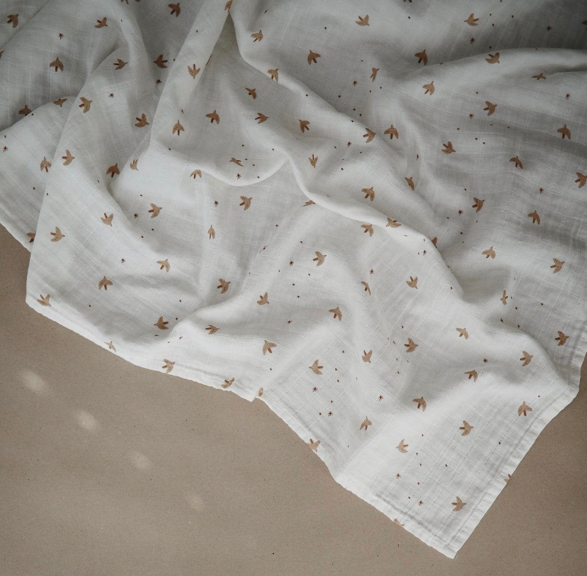 Organic Cotton Muslin Swaddle Blanket “Sparrow”